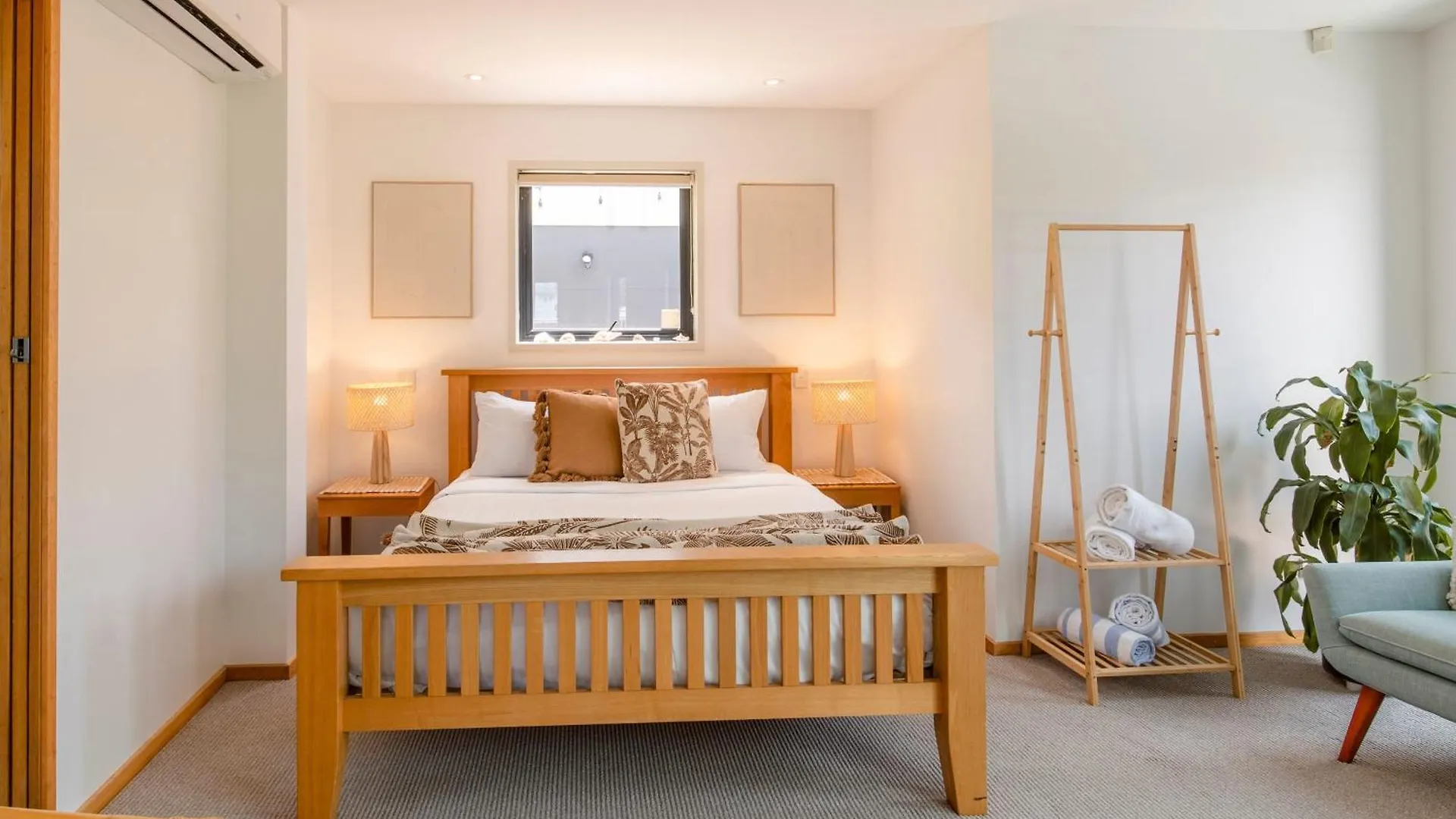 Shelly Beach Seaside Studio B Caloundra